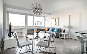 Urbantec Realty - Plaza de Colón